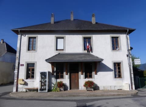 Loueur de bennes Chainaz-les-Frasses