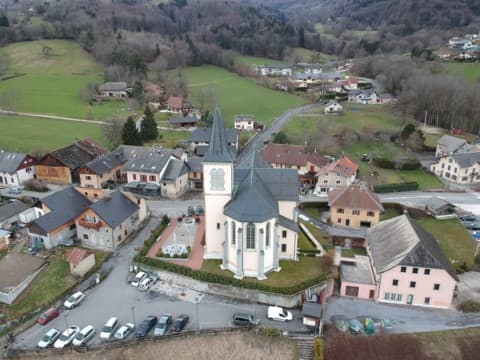 Loueur de bennes La Muraz