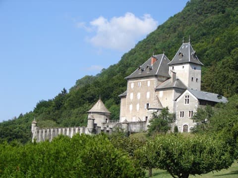 Loueur de bennes Saint-Jeoire